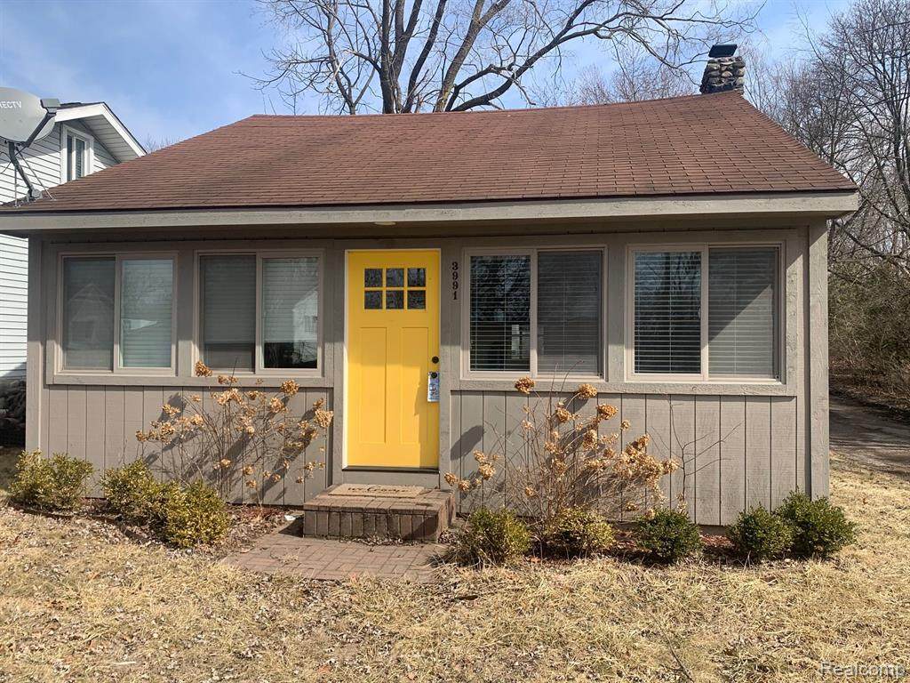 3991 Fieldview Avenue - Photo 1
