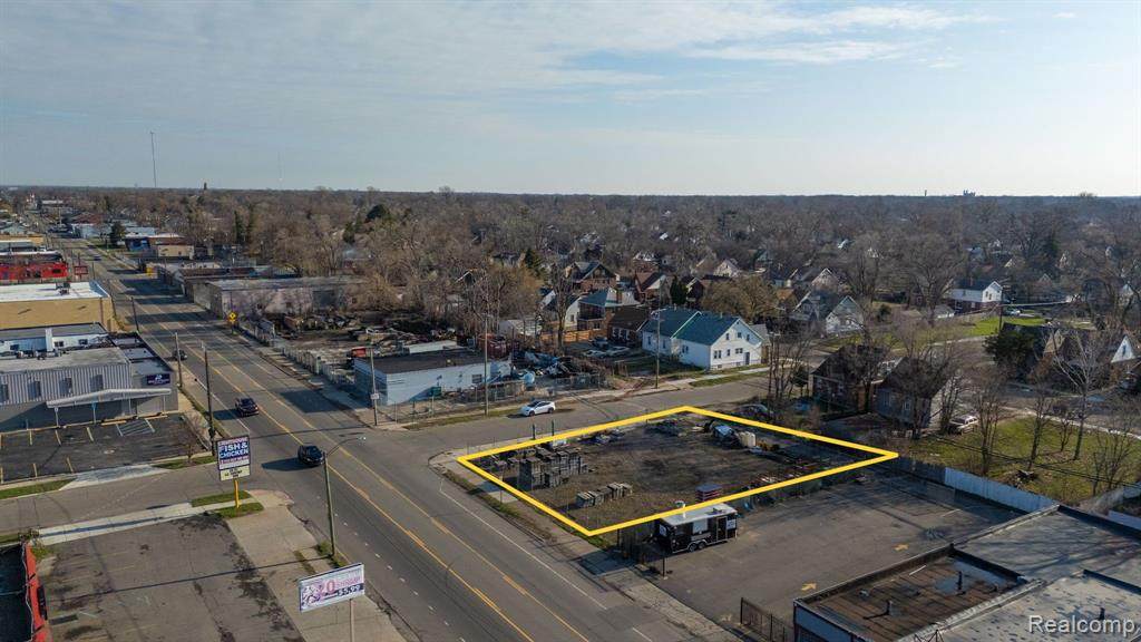 15390 Schaefer - Photo 1