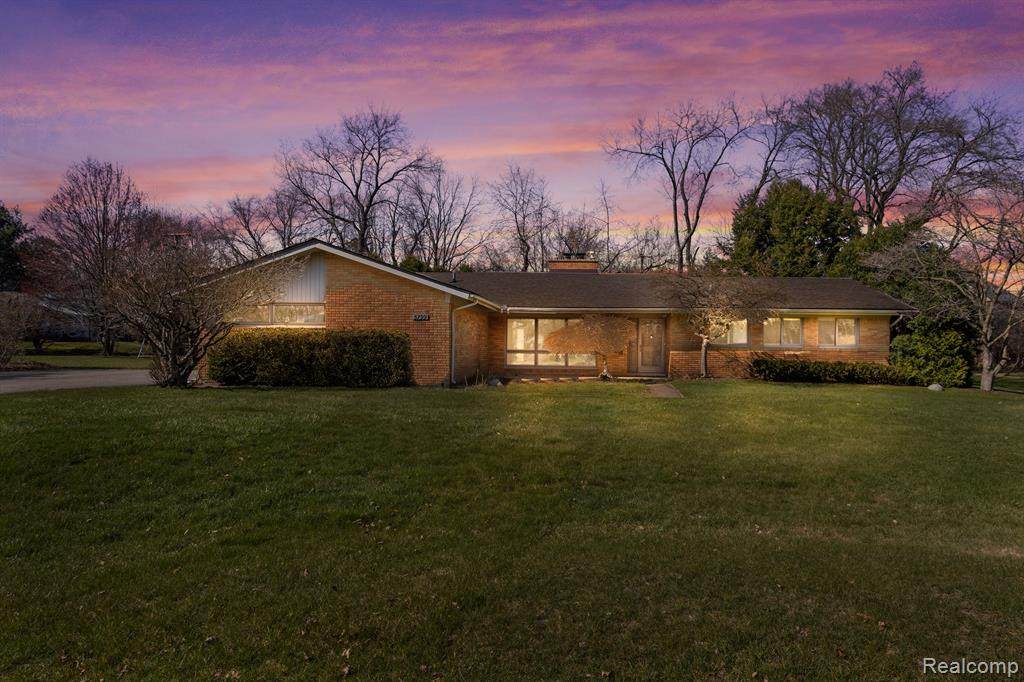 5799 Blandford Court - Photo 1