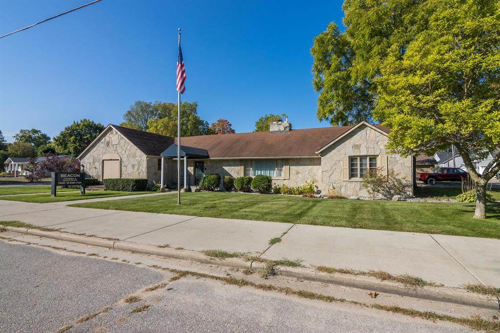 312 Pine Street - Photo 1