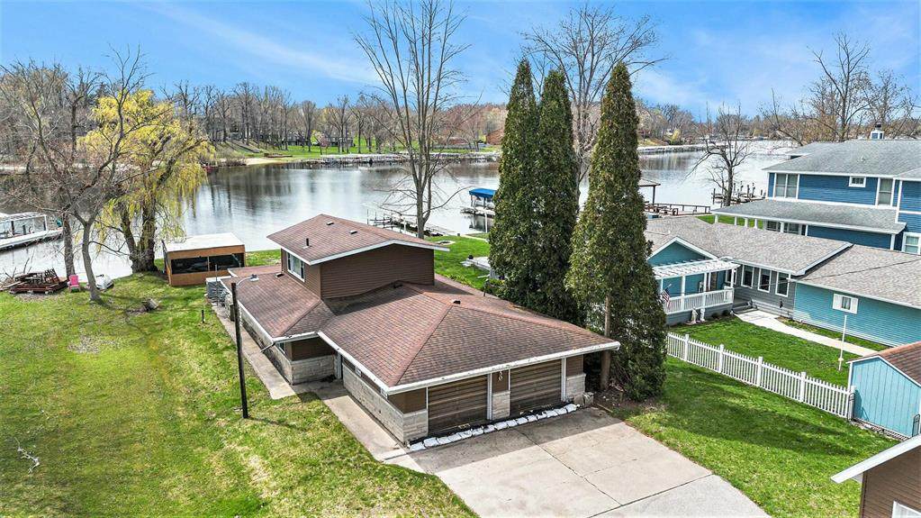 8750 Shore Drive - Photo 1