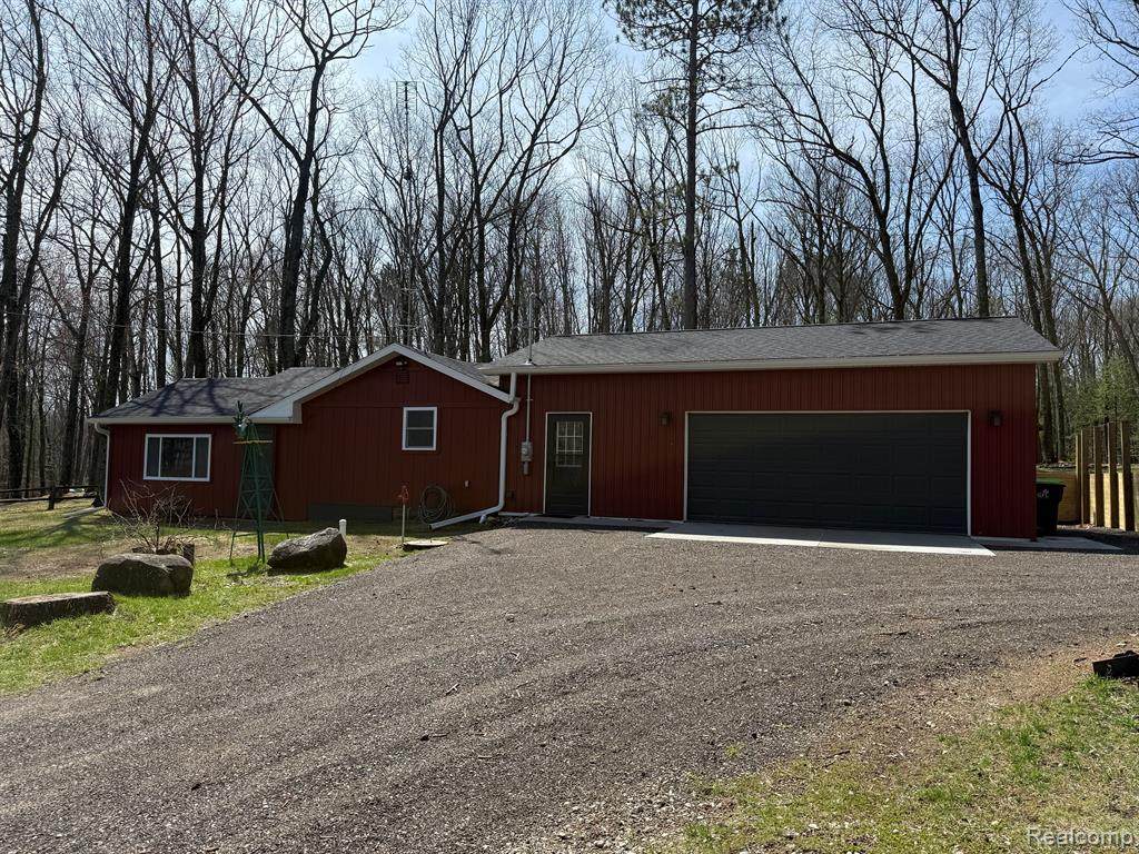 1285 Border Drive - Photo 1