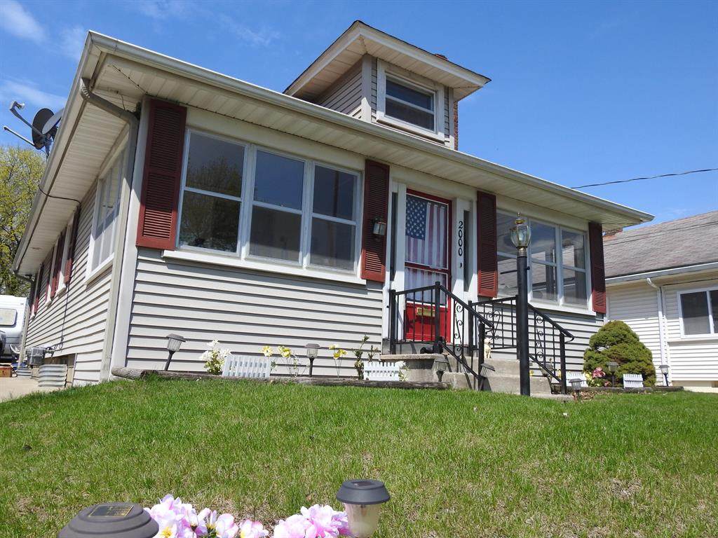 2000 Jackson Street - Photo 1