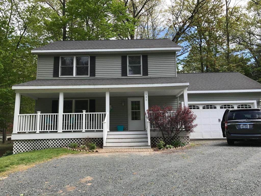 935 6th Street - Photo 1