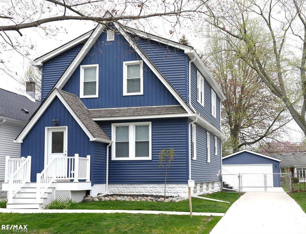 1374 Anita Avenue - Photo 1