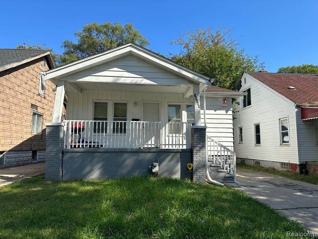 18608 Greeley Street - Photo 1