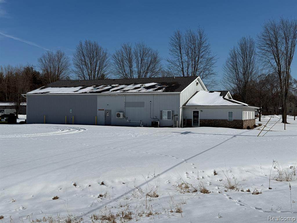 18 Enterprise Drive - Photo 1