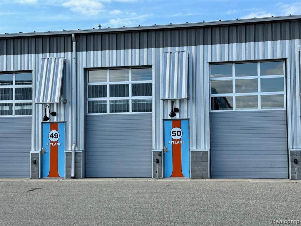 50 Pit Lane - Photo 1