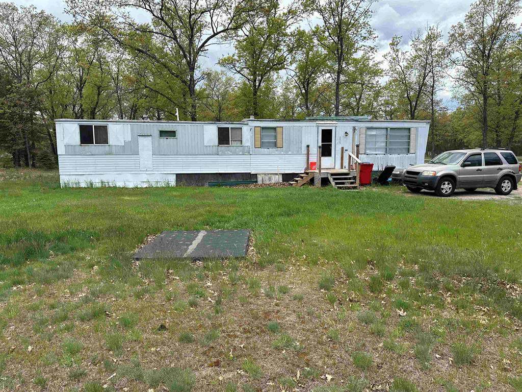 4025 Camino Drive - Photo 1