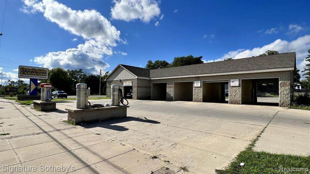 506 7TH Street - Photo 1