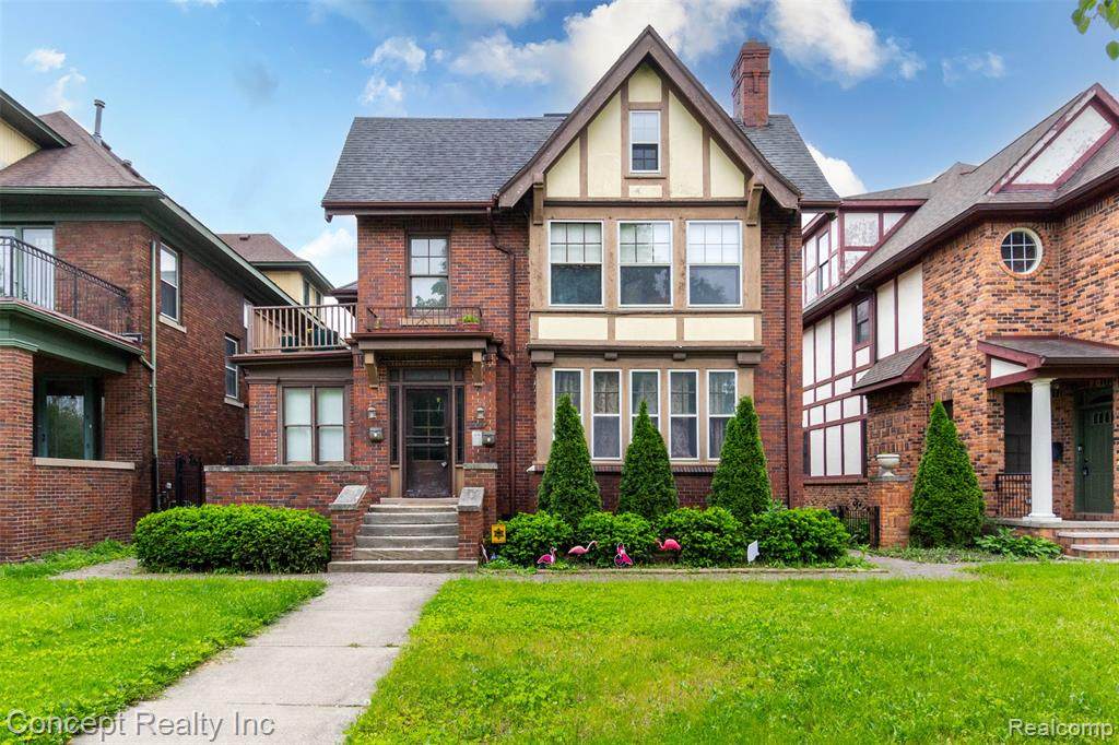 440 Ferry Street - Photo 1