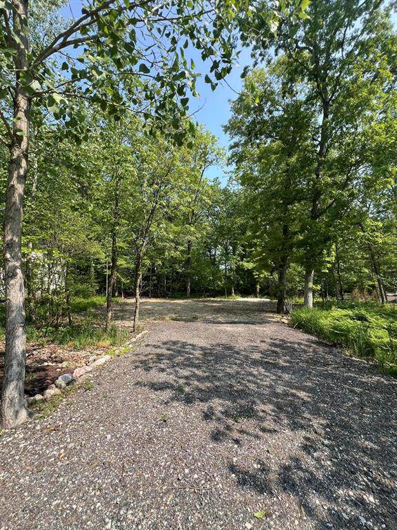 22 Walden Way - Photo 1
