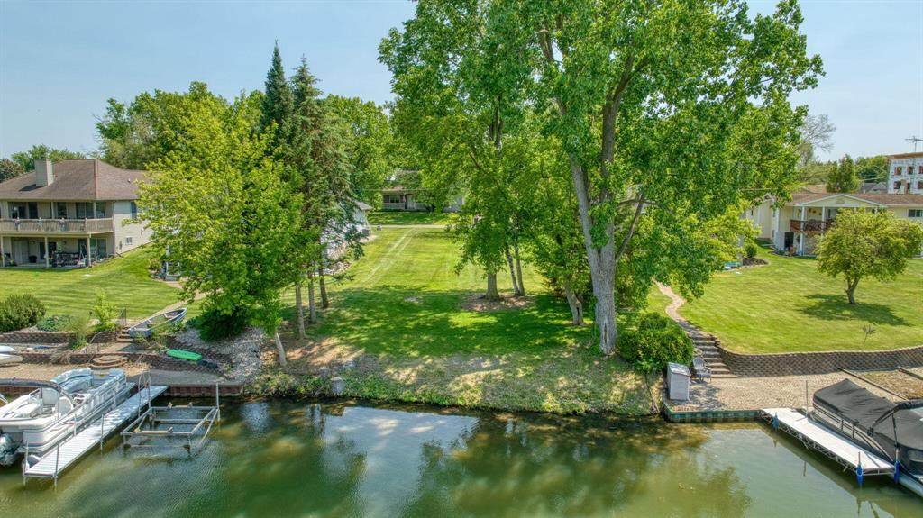 112 Abbott Lane - Photo 1
