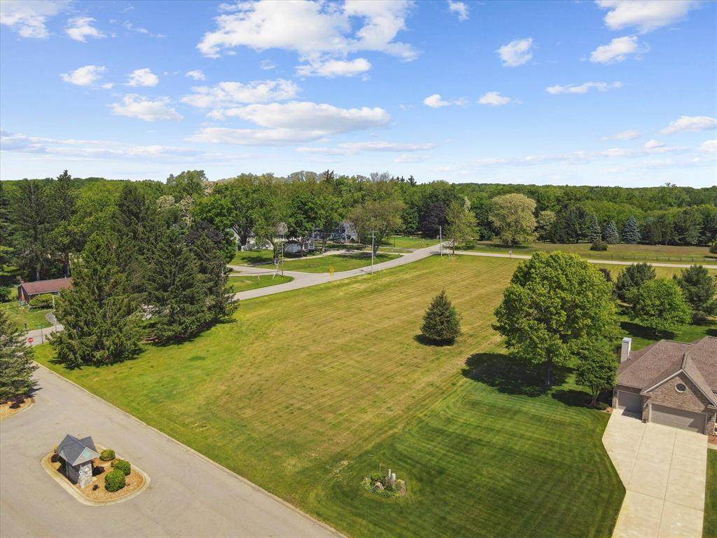 6000 Riverview Drive - Photo 1