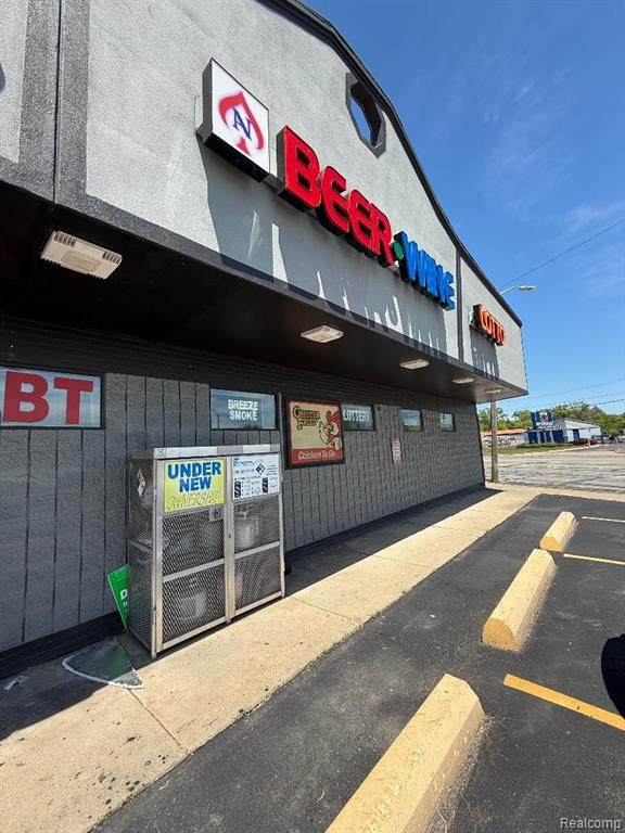 24001 Groesbeck Highway - Photo 1
