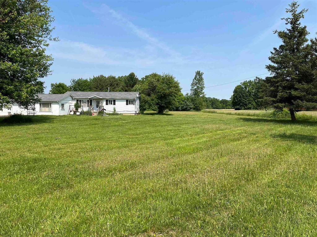 11290 Linden Road - Photo 1