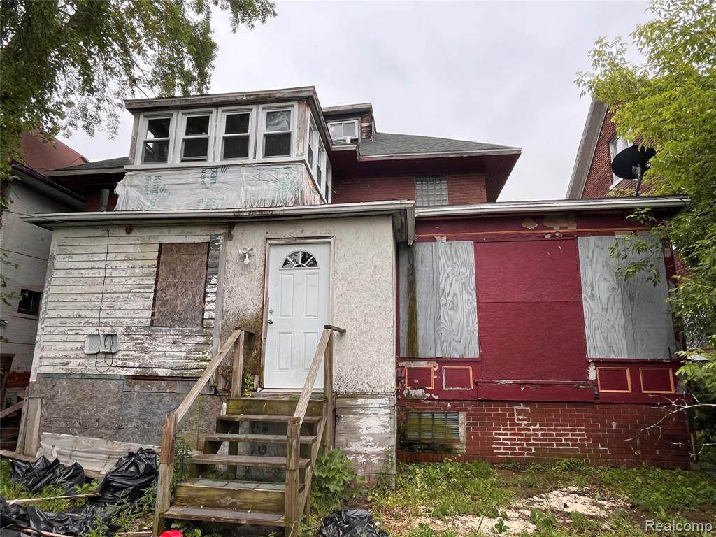 https://bt-photos.global.ssl.fastly.net/michigan/orig_boomver_1_628369496-2.jpg