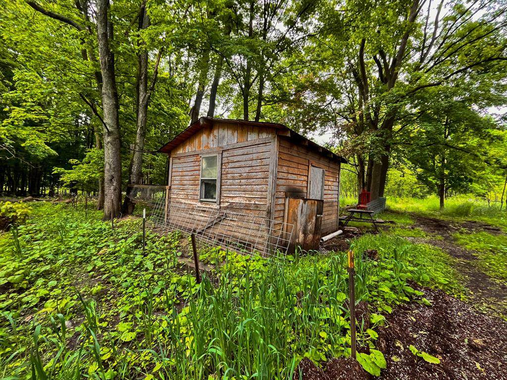 34721 52nd Street - Photo 1