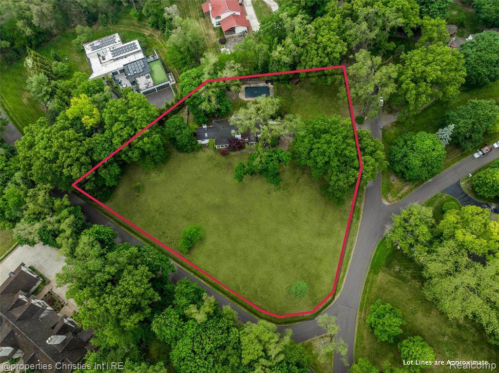 26335 Woodlore Road - Photo 1