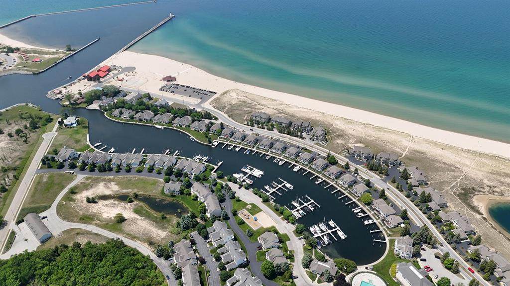 32 Marina Drive - Photo 1