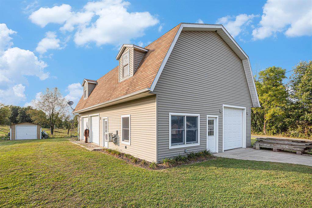 000 Fair Lake - Photo 1