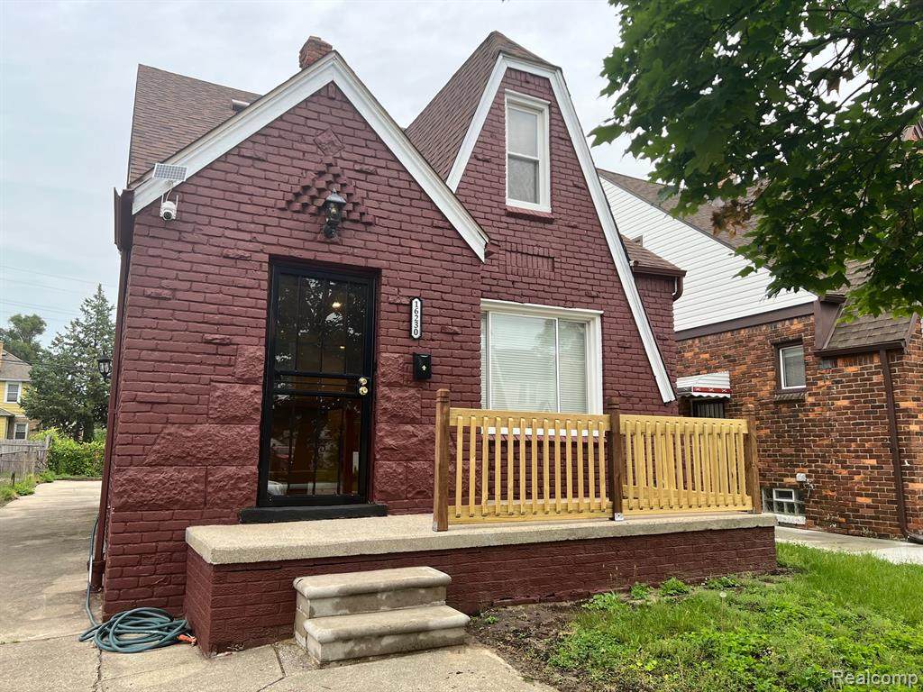 16230 Griggs Street - Photo 1