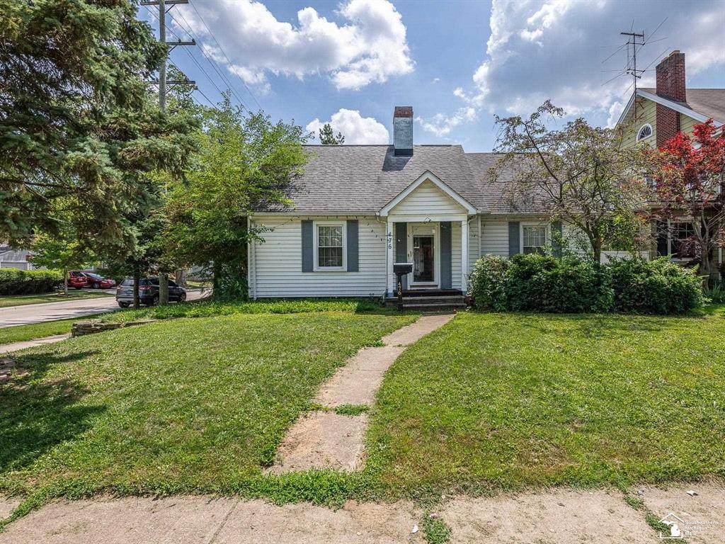 476 Borgess Avenue - Photo 1