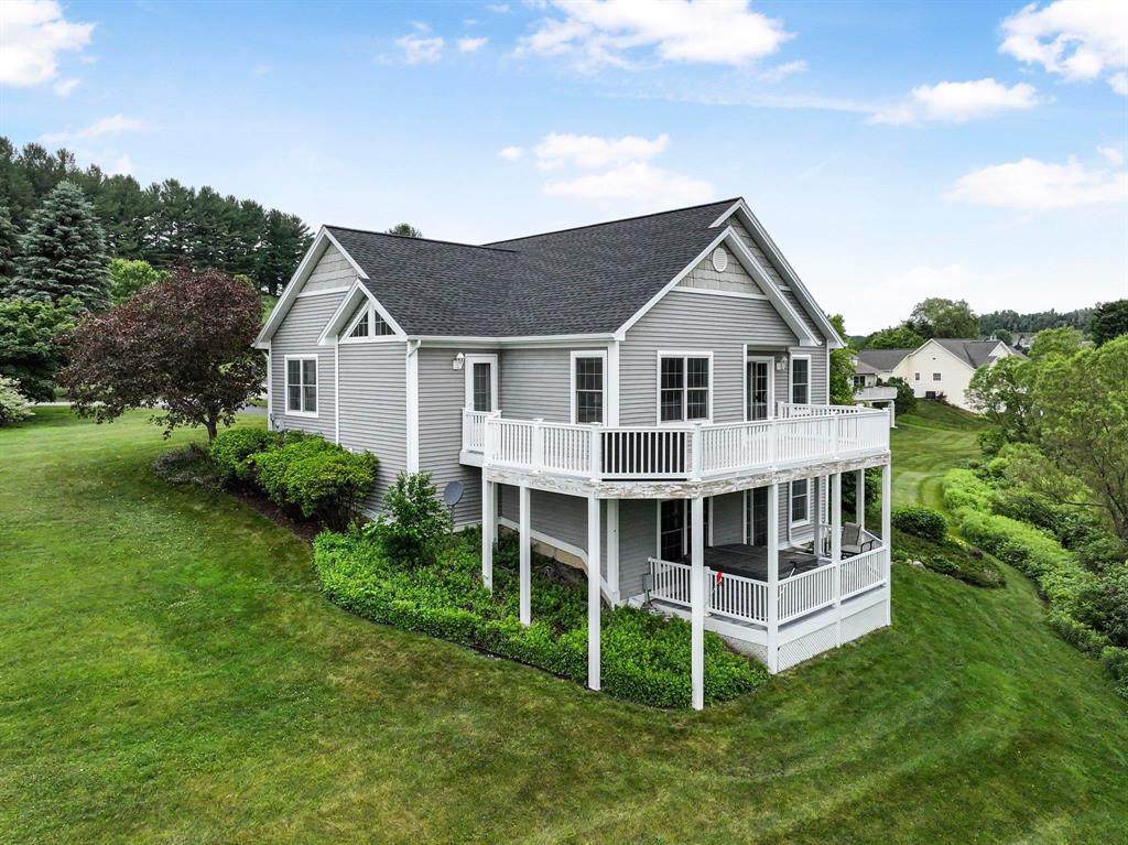 2664 Crown Drive - Photo 1