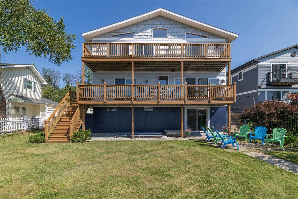 2918 Shore Drive - Photo 1