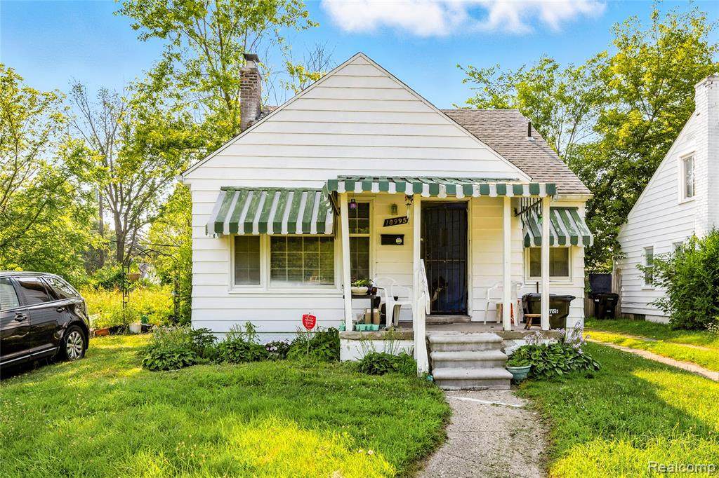 18995 Fielding Street - Photo 1