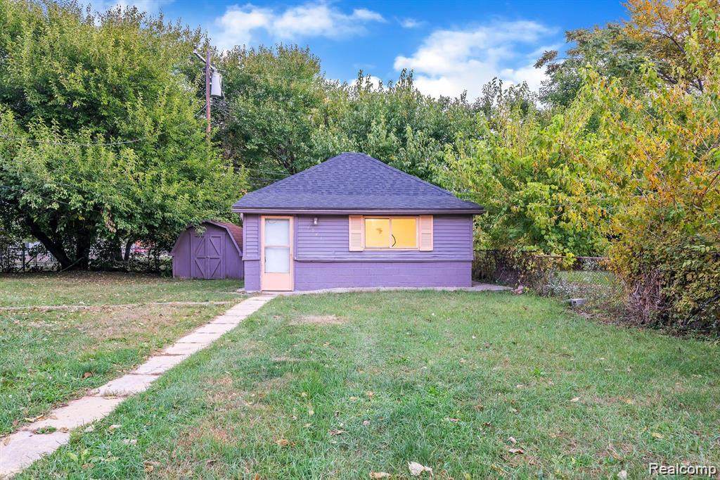 1943 Jarvis Avenue - Photo 1