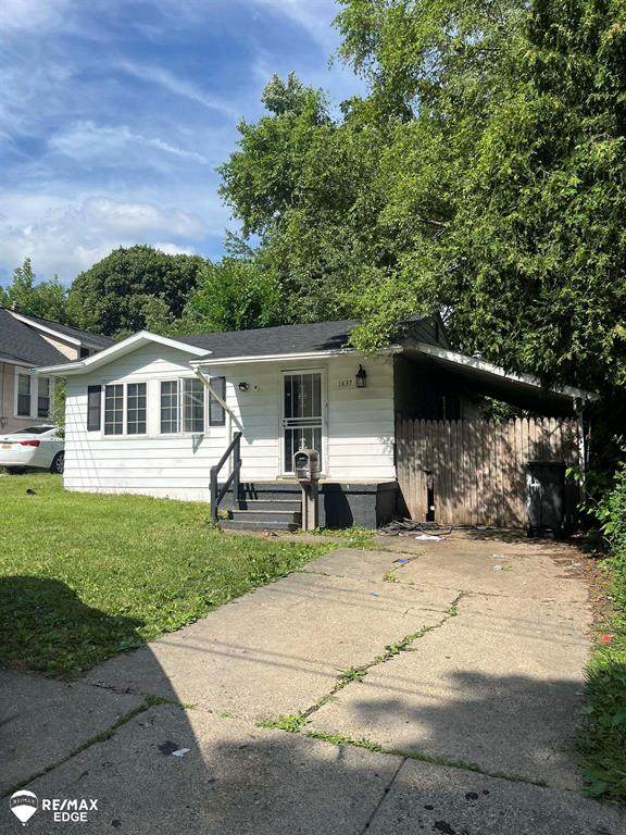 1437 Brabyn Avenue - Photo 1