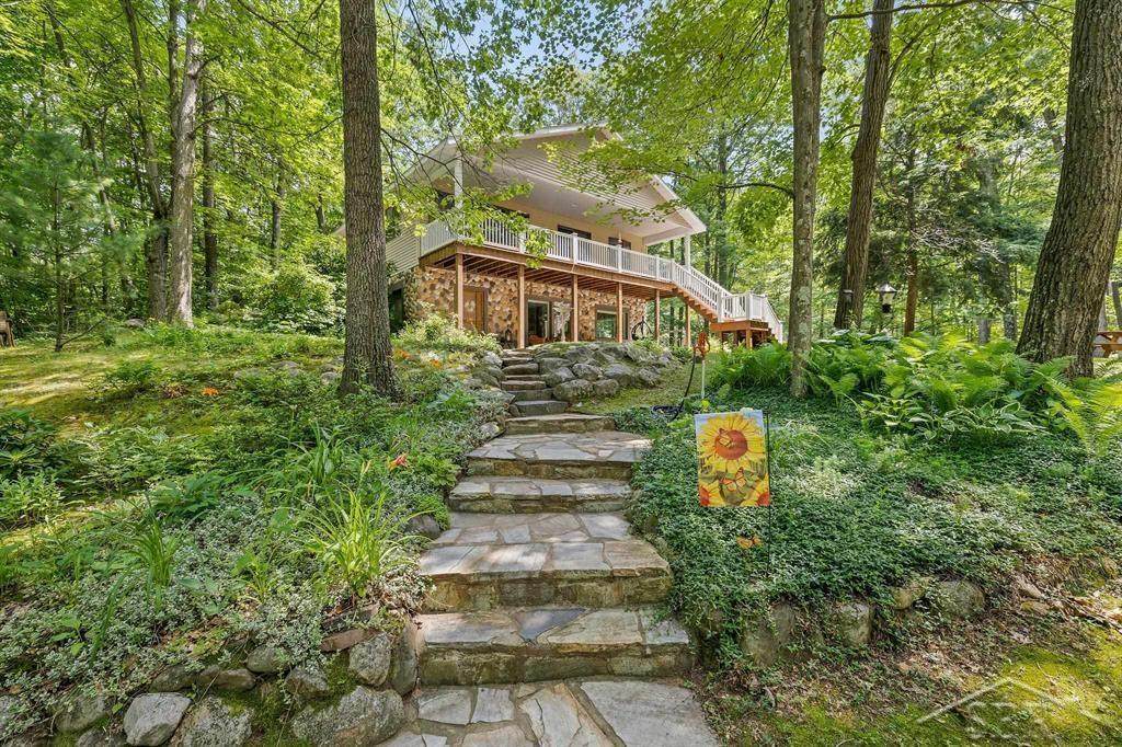 10801 Pine Grove Road - Photo 1