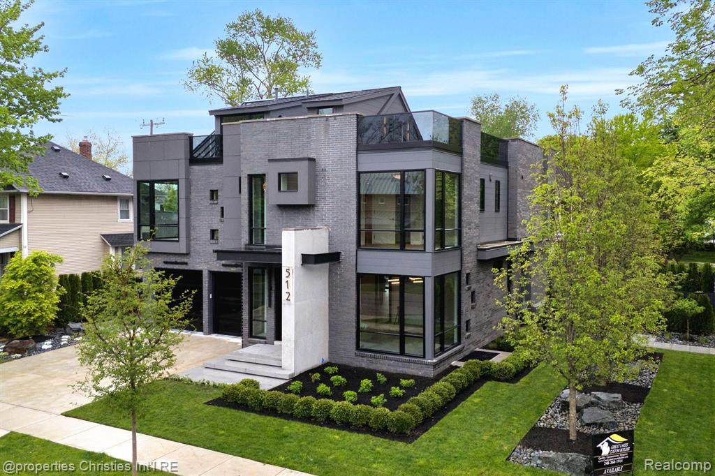 512 George Street - Photo 1