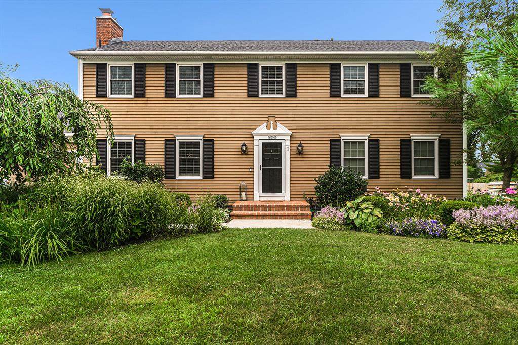 5353 Chickadee Drive - Photo 1