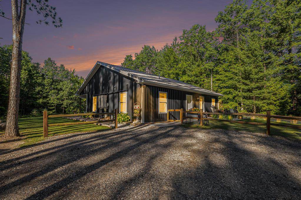 22032 Pine Valley Drive - Photo 1