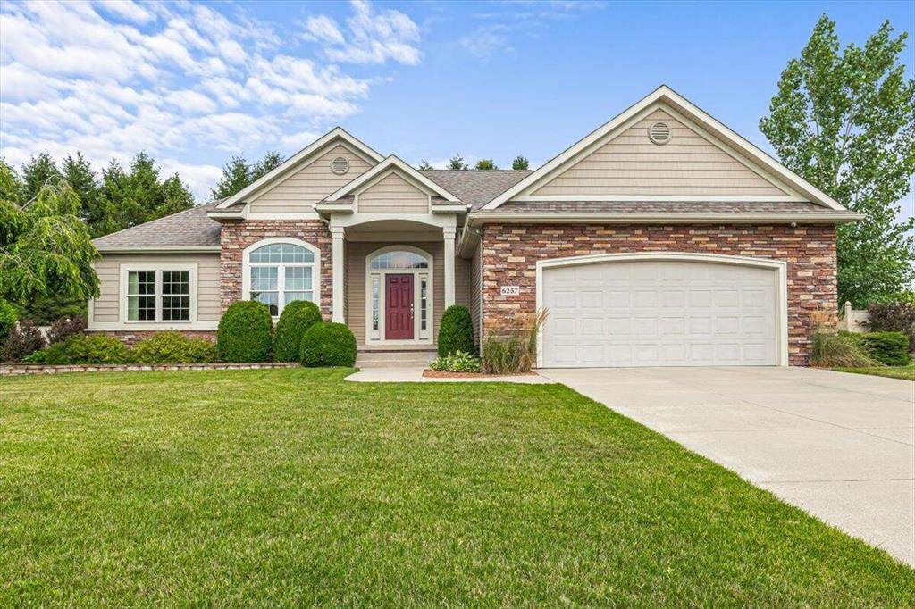 6257 Lara Lane - Photo 1