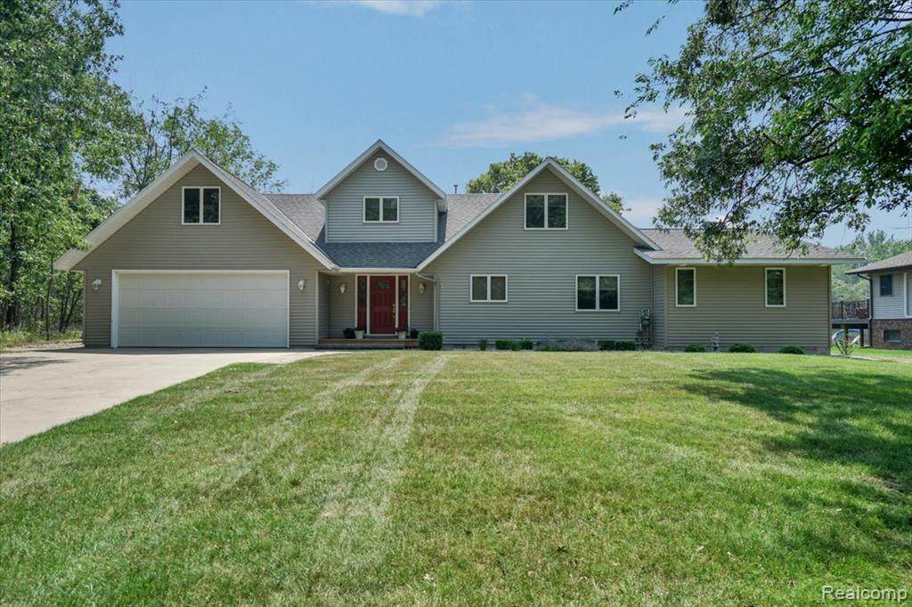 9683 Shore Drive - Photo 1