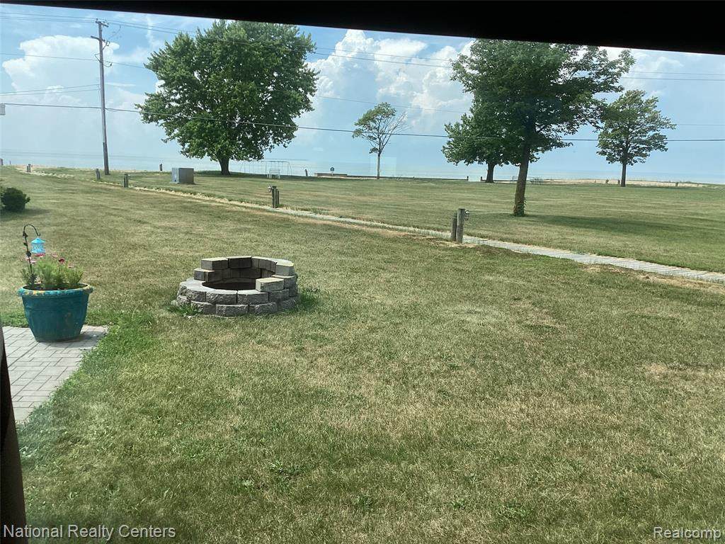 https://bt-photos.global.ssl.fastly.net/michigan/orig_boomver_1_633568940-2.jpg