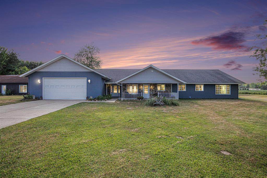 124 68th Street - Photo 1