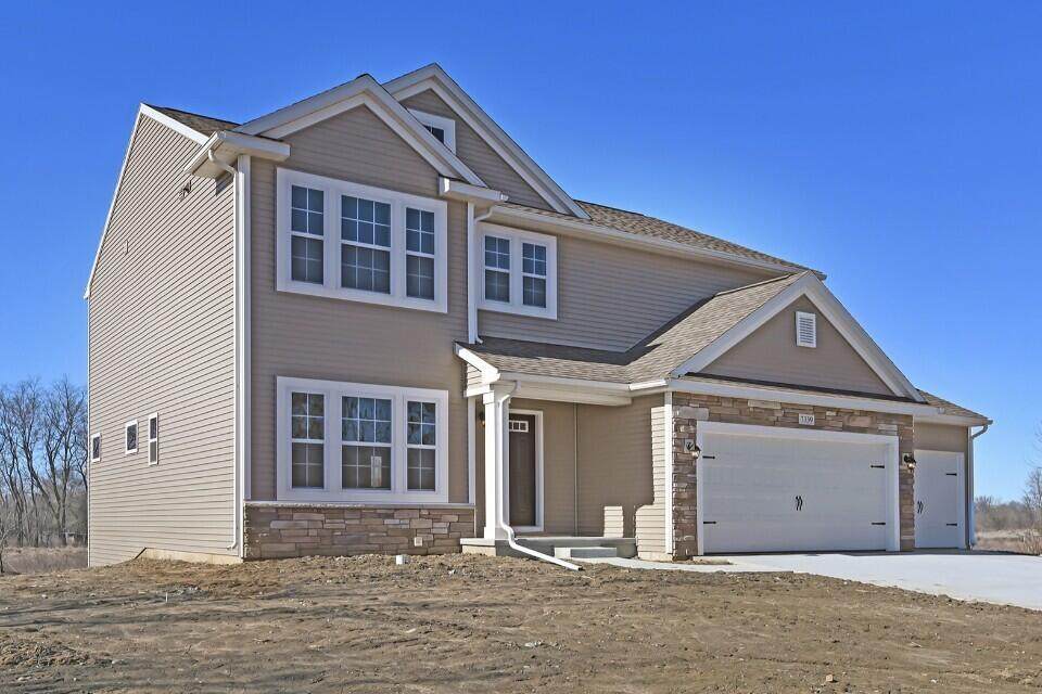 7951 Snow View Drive - Photo 1