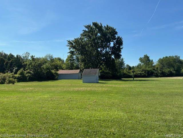 44043 Tyler Rd - Photo 1