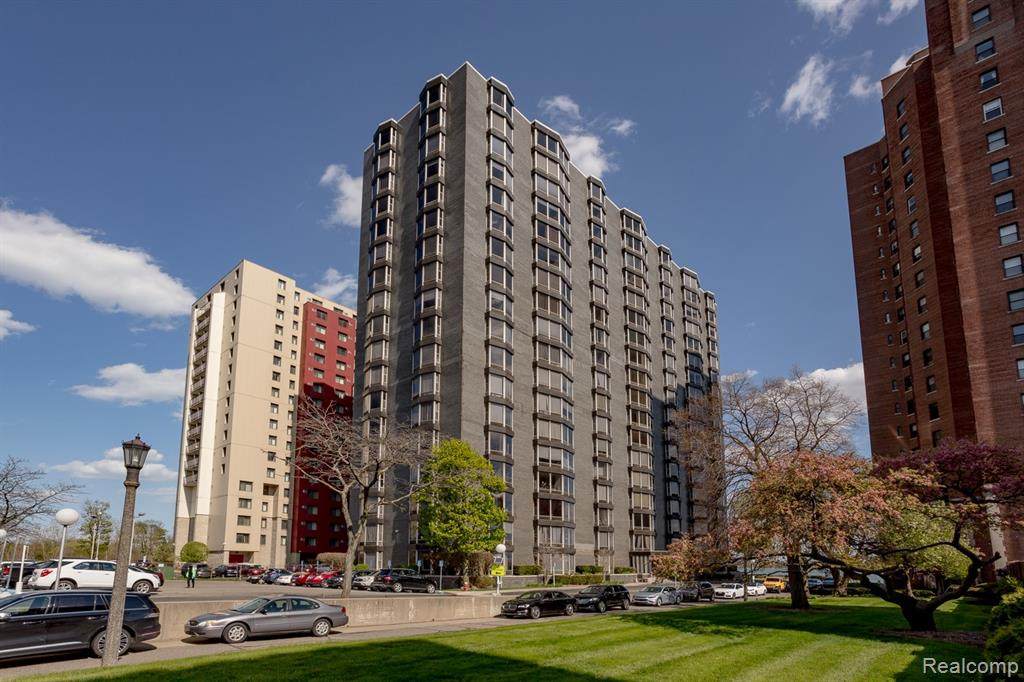 8200 Jefferson Avenue - Photo 1