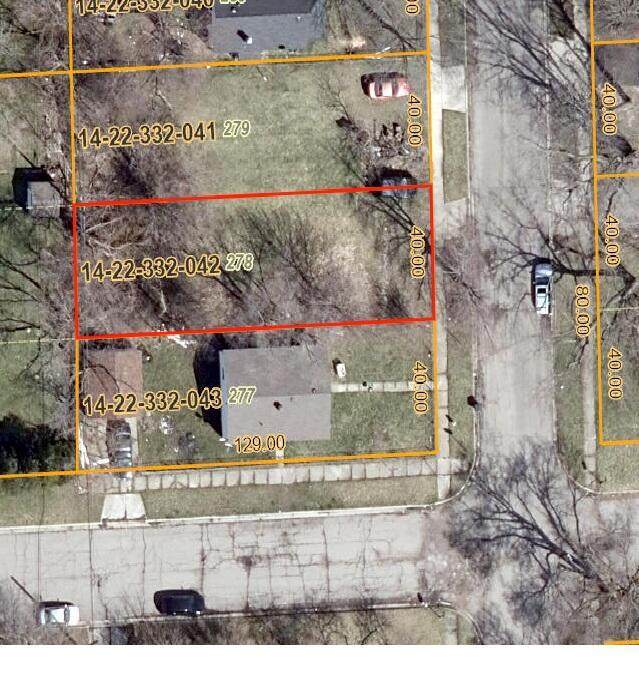 457 Cameron Avenue - Photo 1