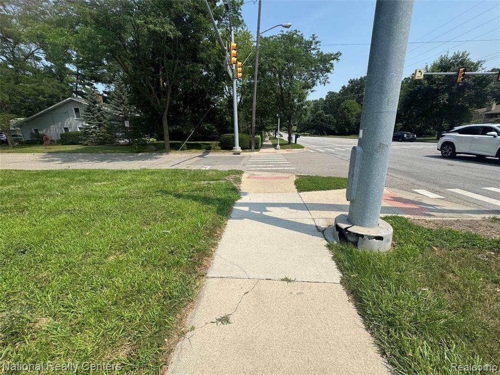 https://bt-photos.global.ssl.fastly.net/michigan/orig_boomver_1_635368237-2.jpg