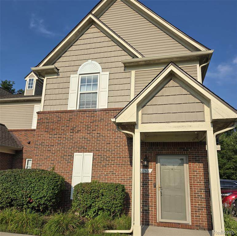 27601 Hidden Oaks Drive - Photo 1