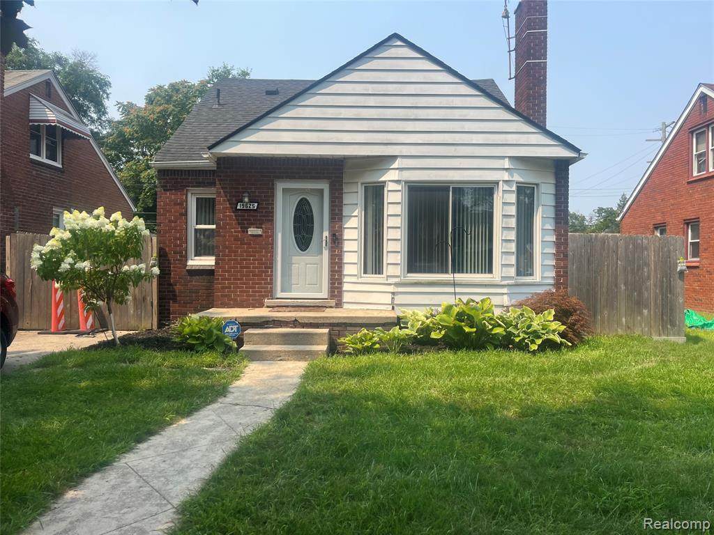 19625 Strasburg Street - Photo 1