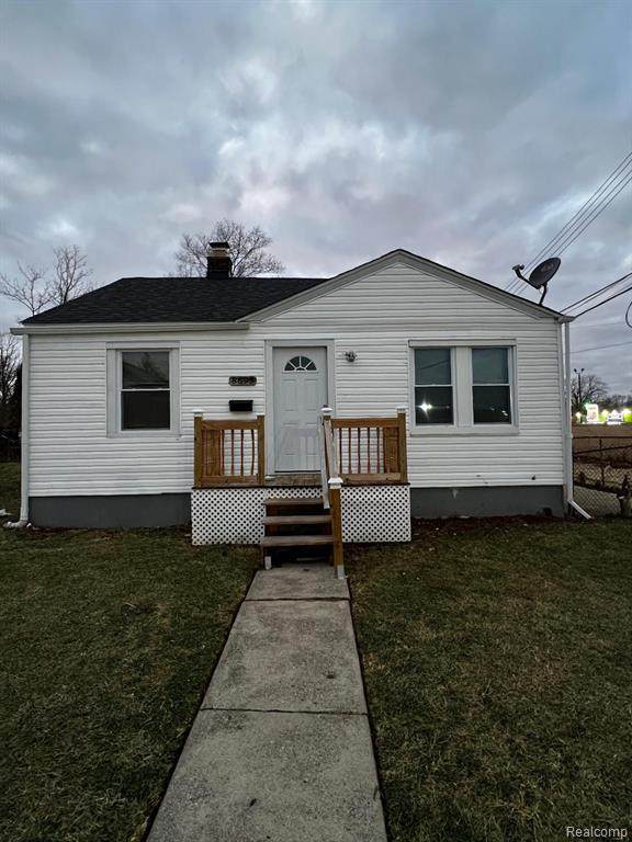 8695 Evergreen Avenue - Photo 1