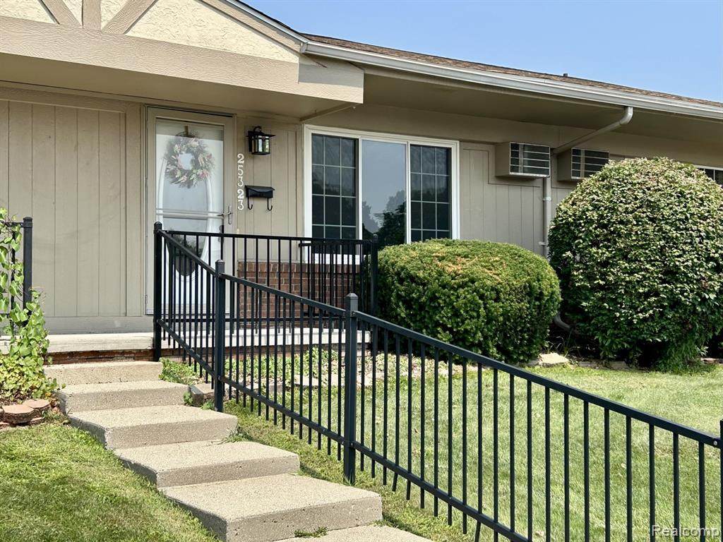 25323 Potomac Drive - Photo 1