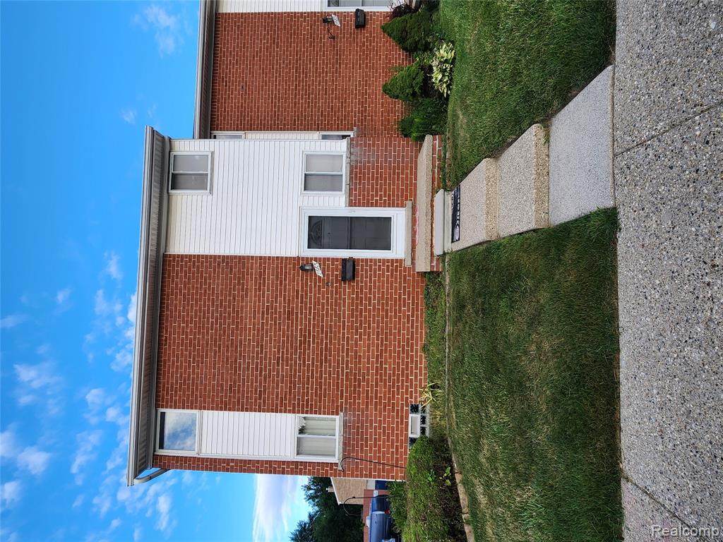 8665 Sterling - Photo 1